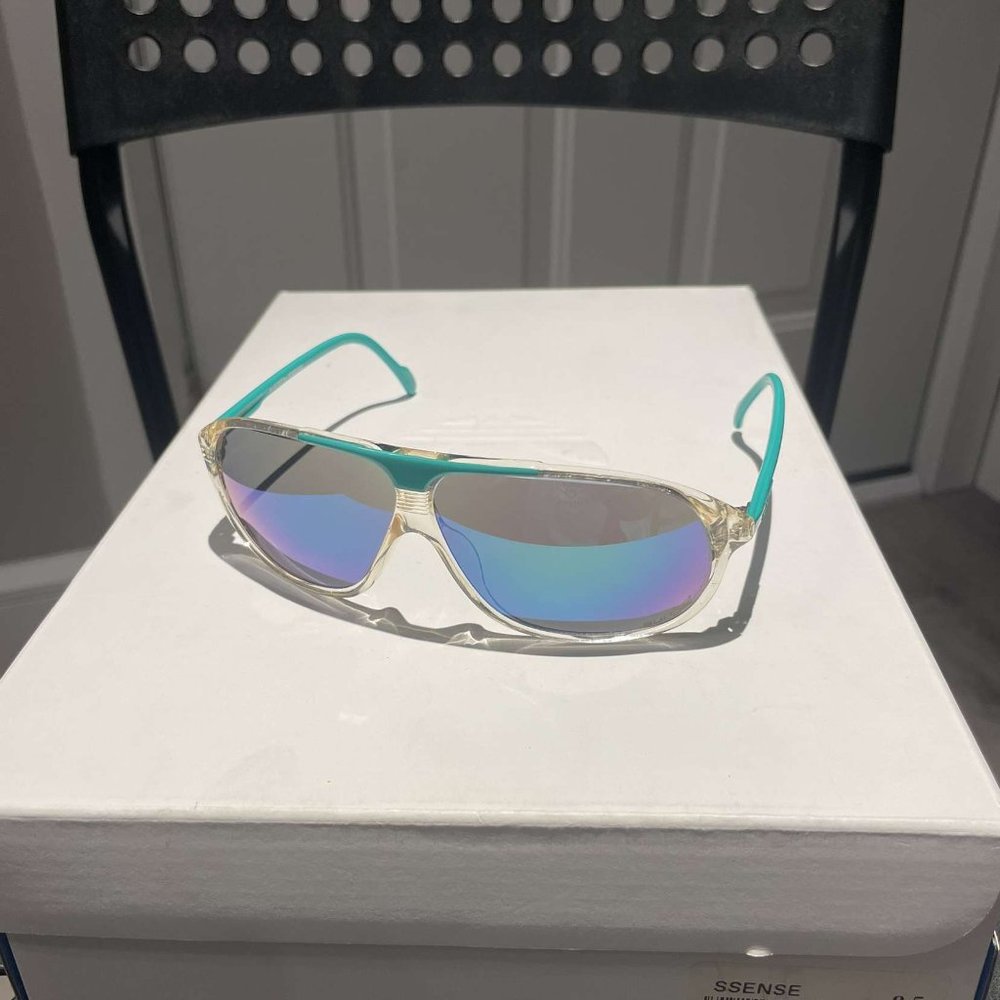 Vintage Sunjet by Carrera sunglasses crystal/turquoise frames 8/10 condition